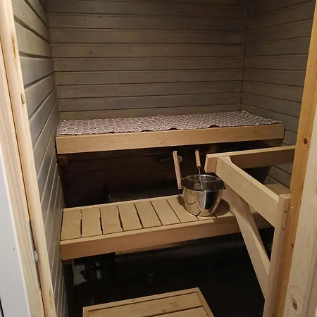 Revontuli 1 شقة *